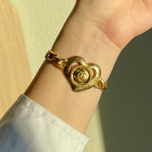 VINTAGE CHANEL BRACELET